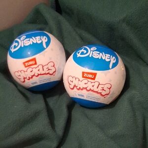 Disney Zuru Snackles Blue and White Surprise Balls